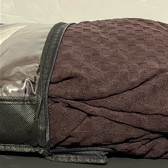 Furniture Recliner Slipcover BROWN Textured NEW in Package Will Fit Most Chairs - Picture 7 of 10